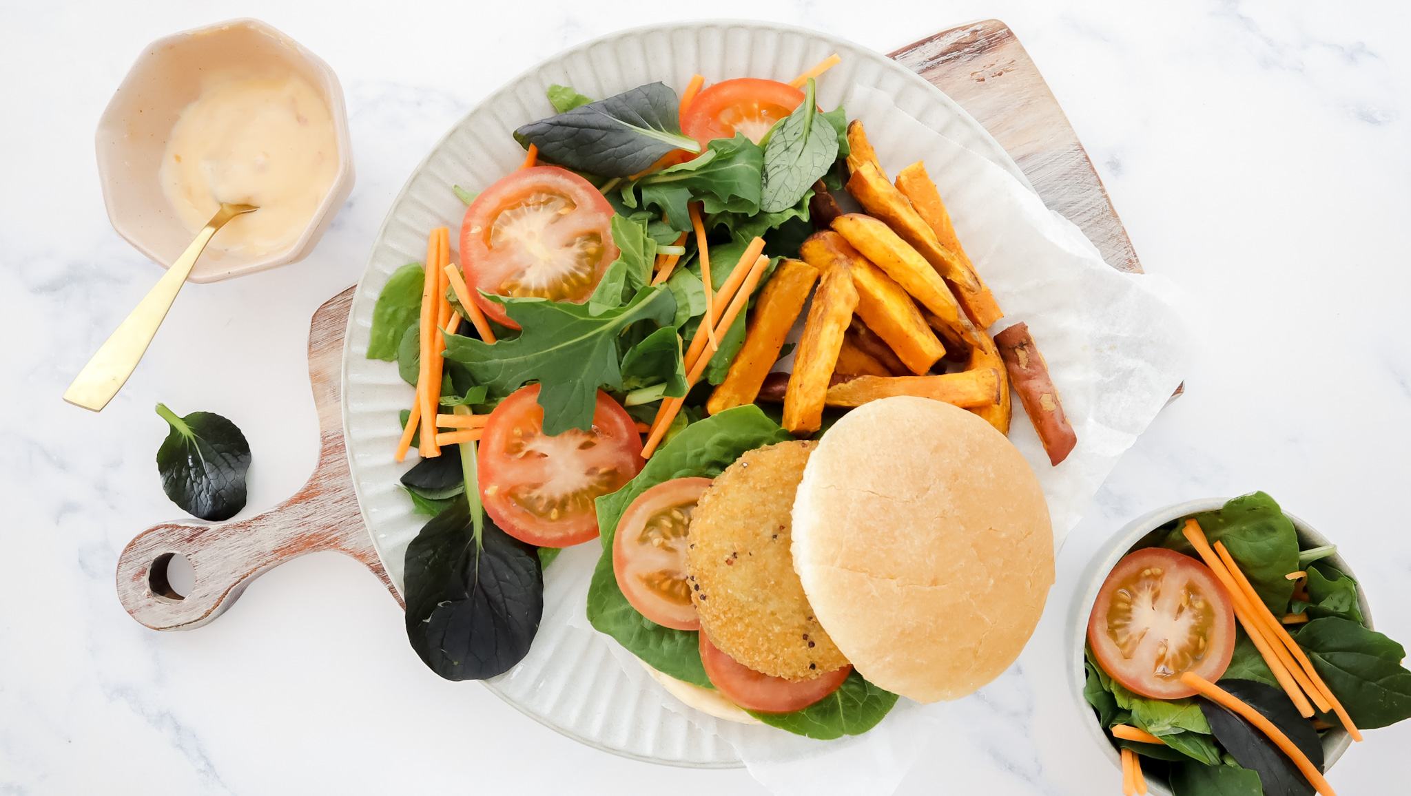 Sweet chilli veggie burgers with wedges & garden salad recipes