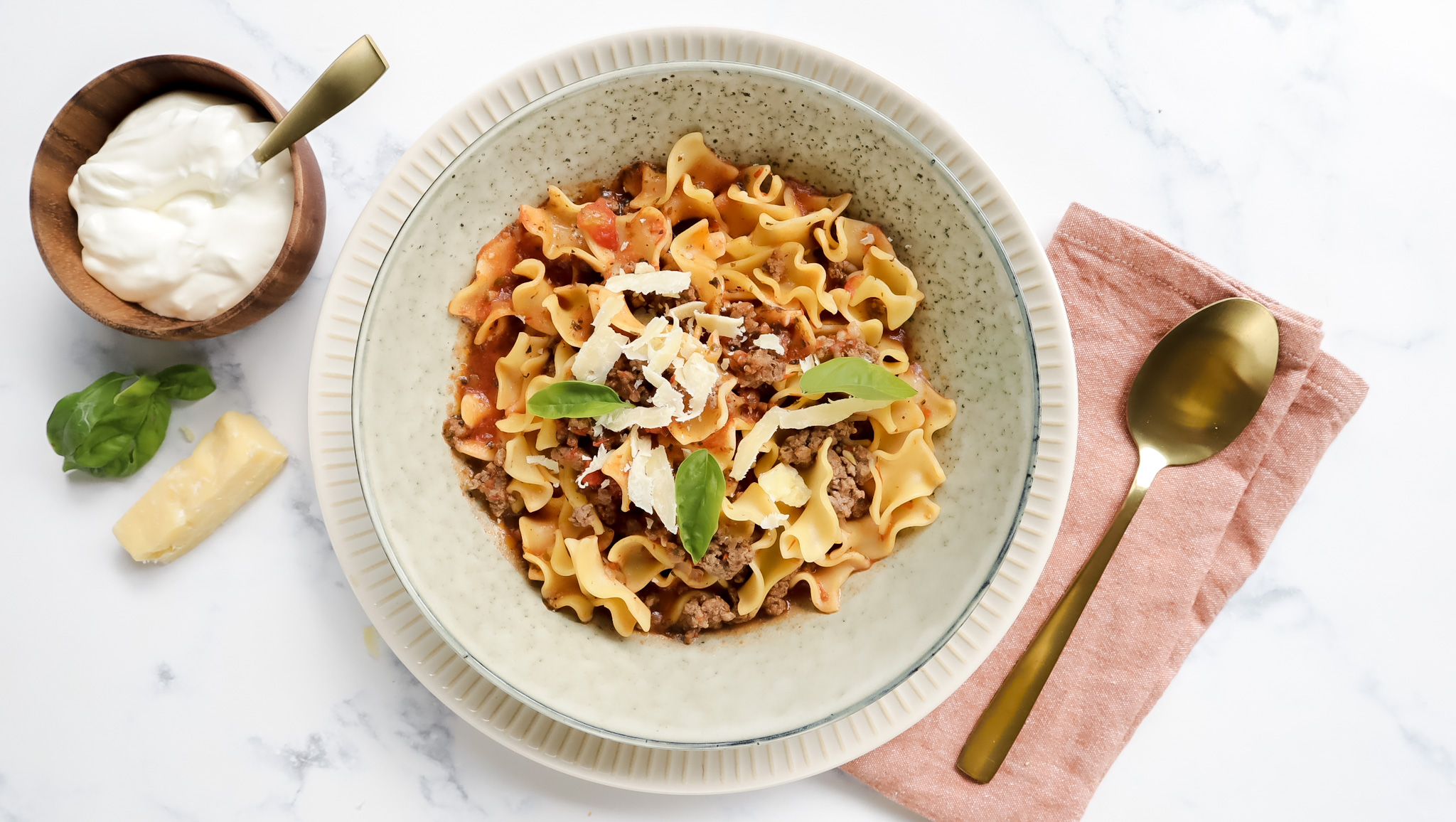 Beef & lasagna soup with parmesan cheese & sour cream recipe