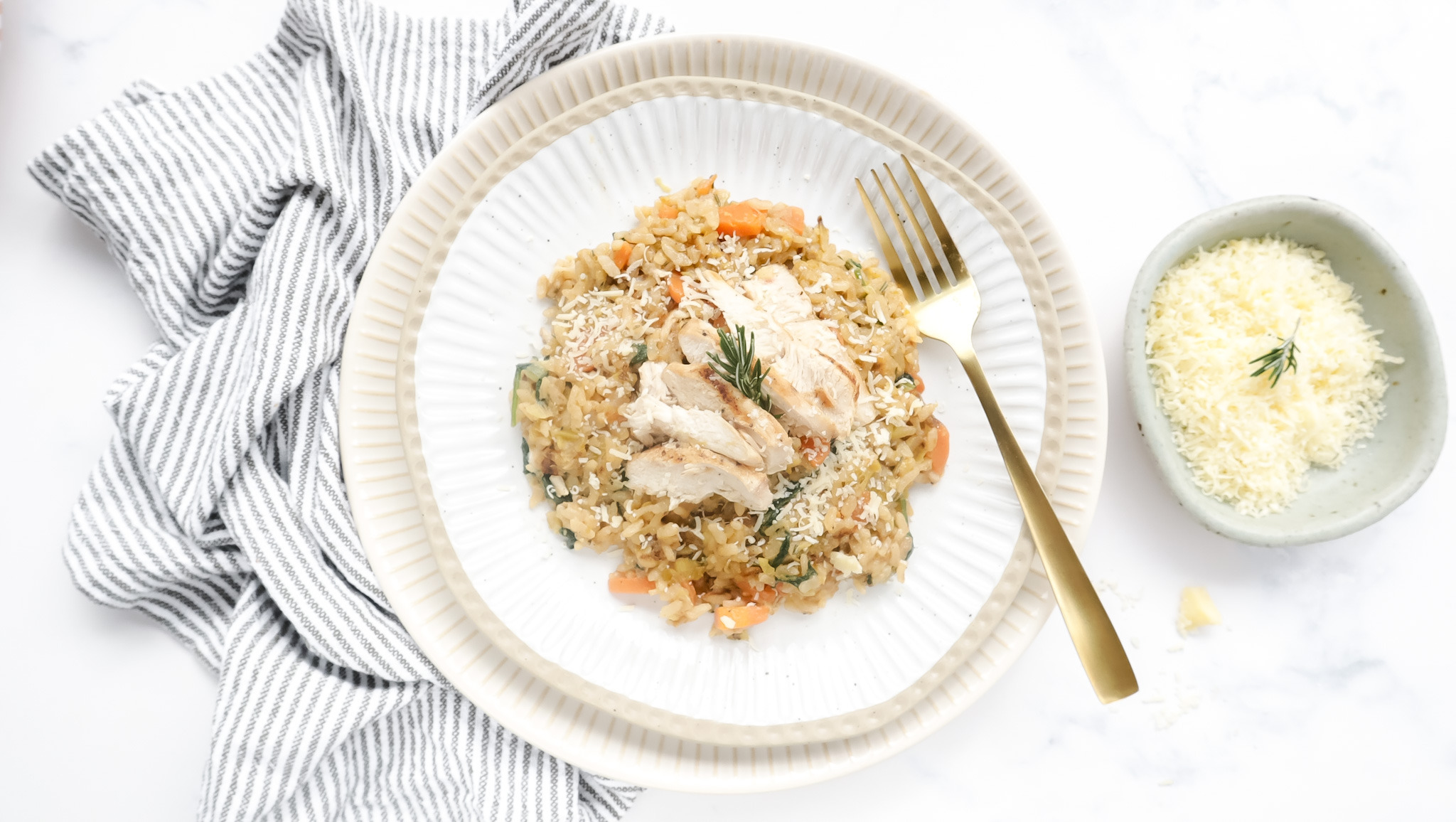 Creamy chicken risotto with veggies, rosemary & parmesan recipe