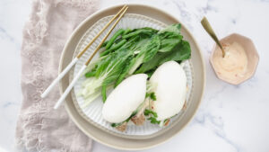 Crispy coconut pork bao buns with garlic greens & sweet chilli mayo recipe
