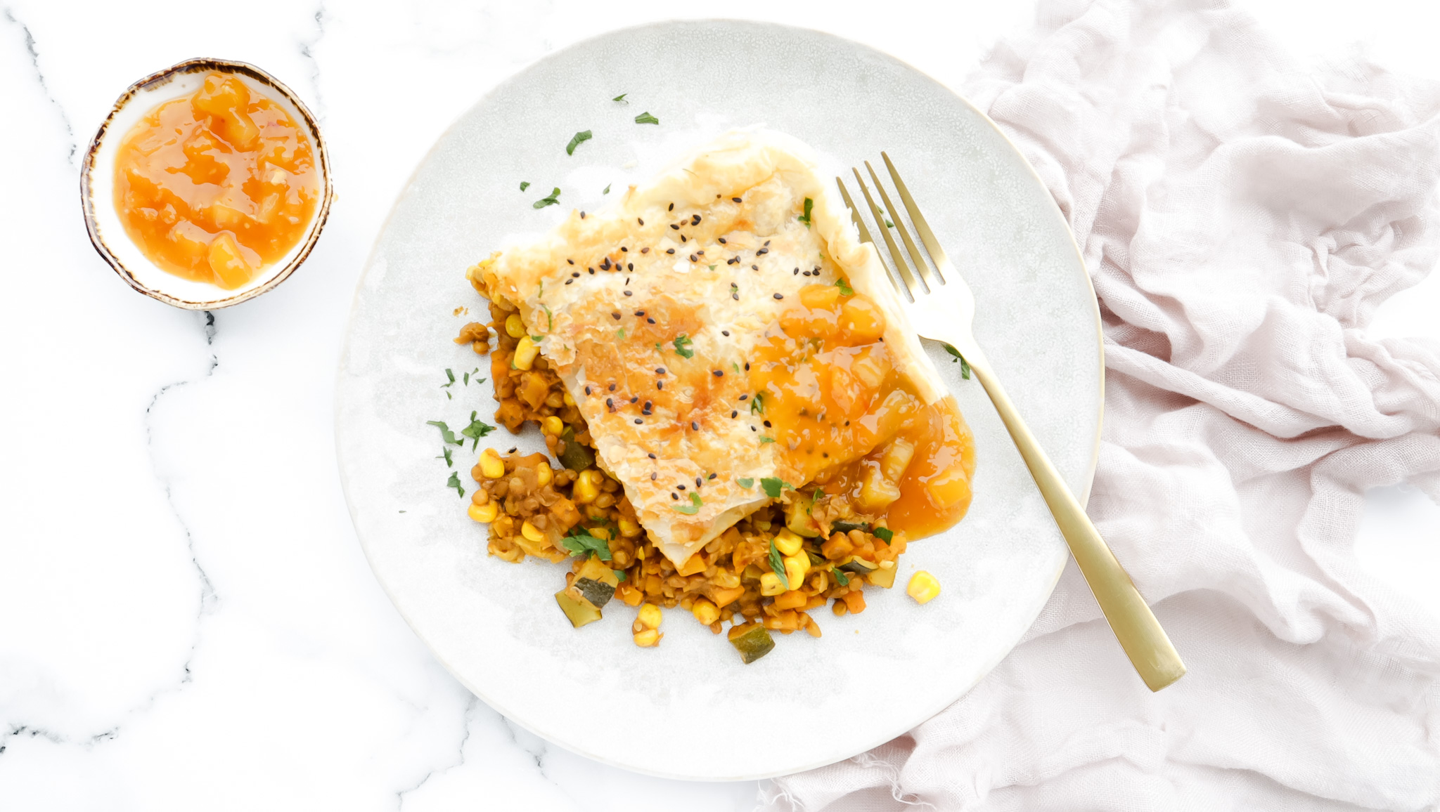 Easy veggie Tikka Masala pie with mango chutney recipe