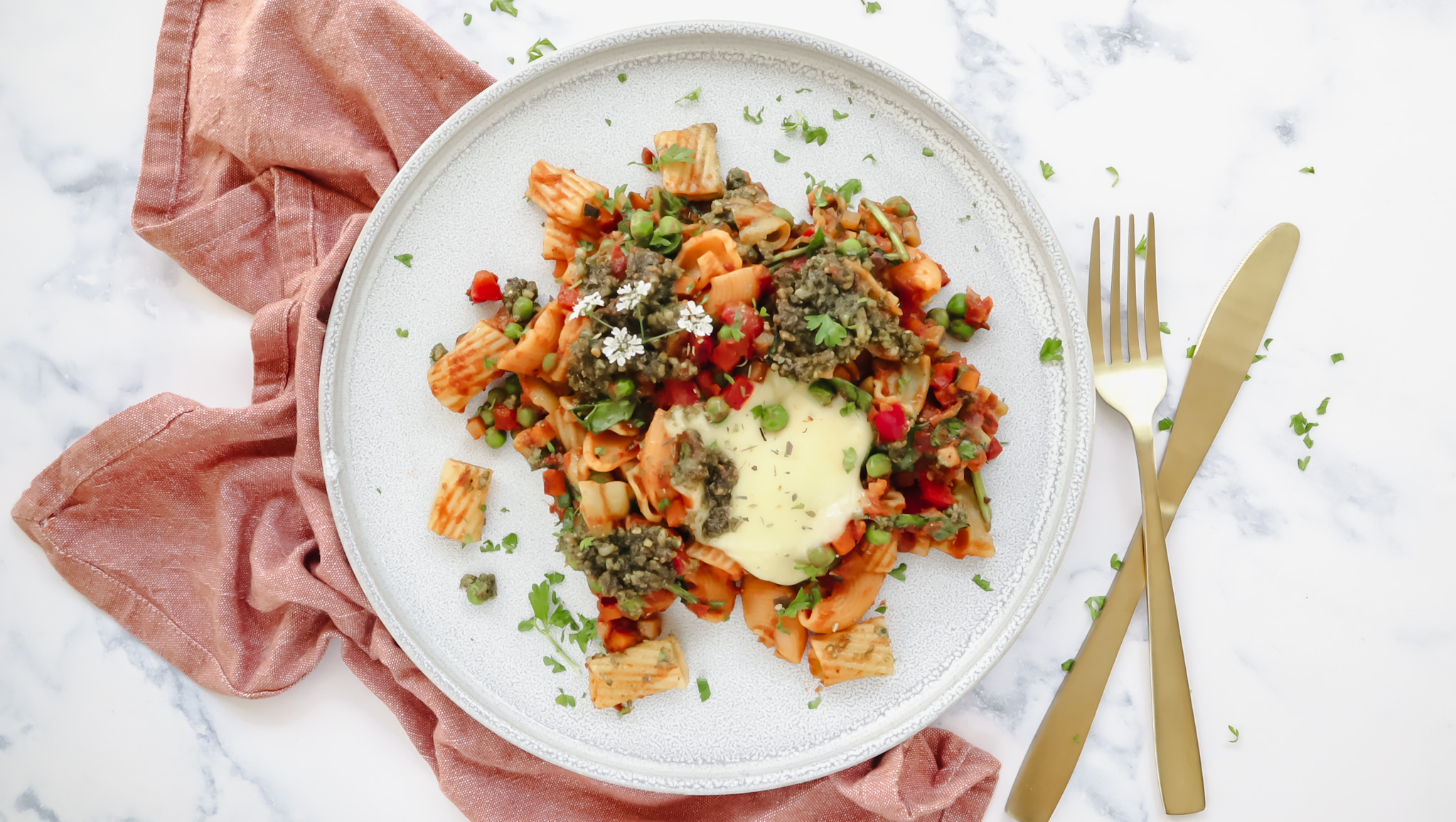 Veggie loaded pasta bake with mozzarella & basil pesto recipe