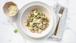 Creamy bacon & veggie gnocchi with parmesan recipe