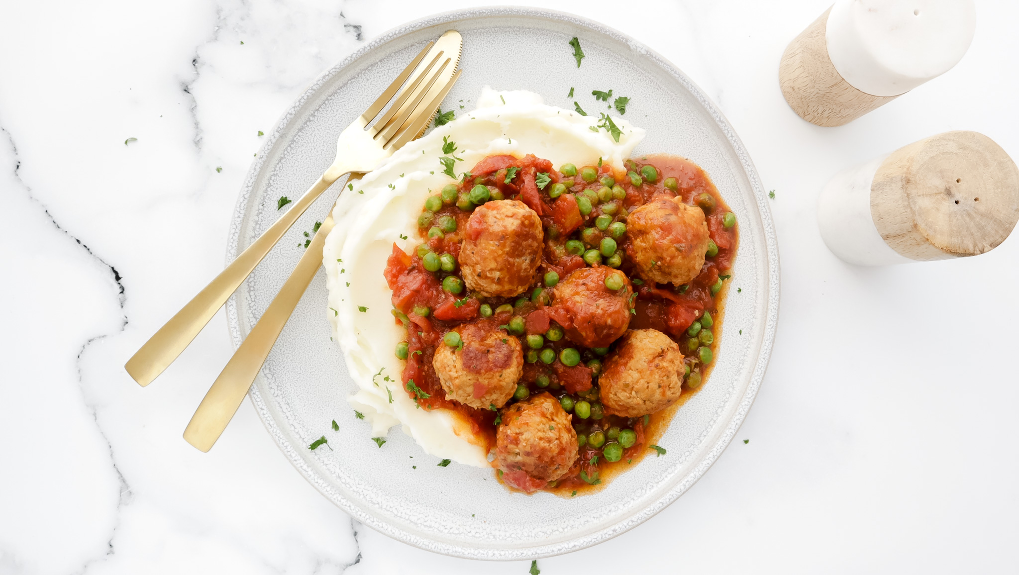 Pork & cheese stuffed meatballs with mash & peas recipe