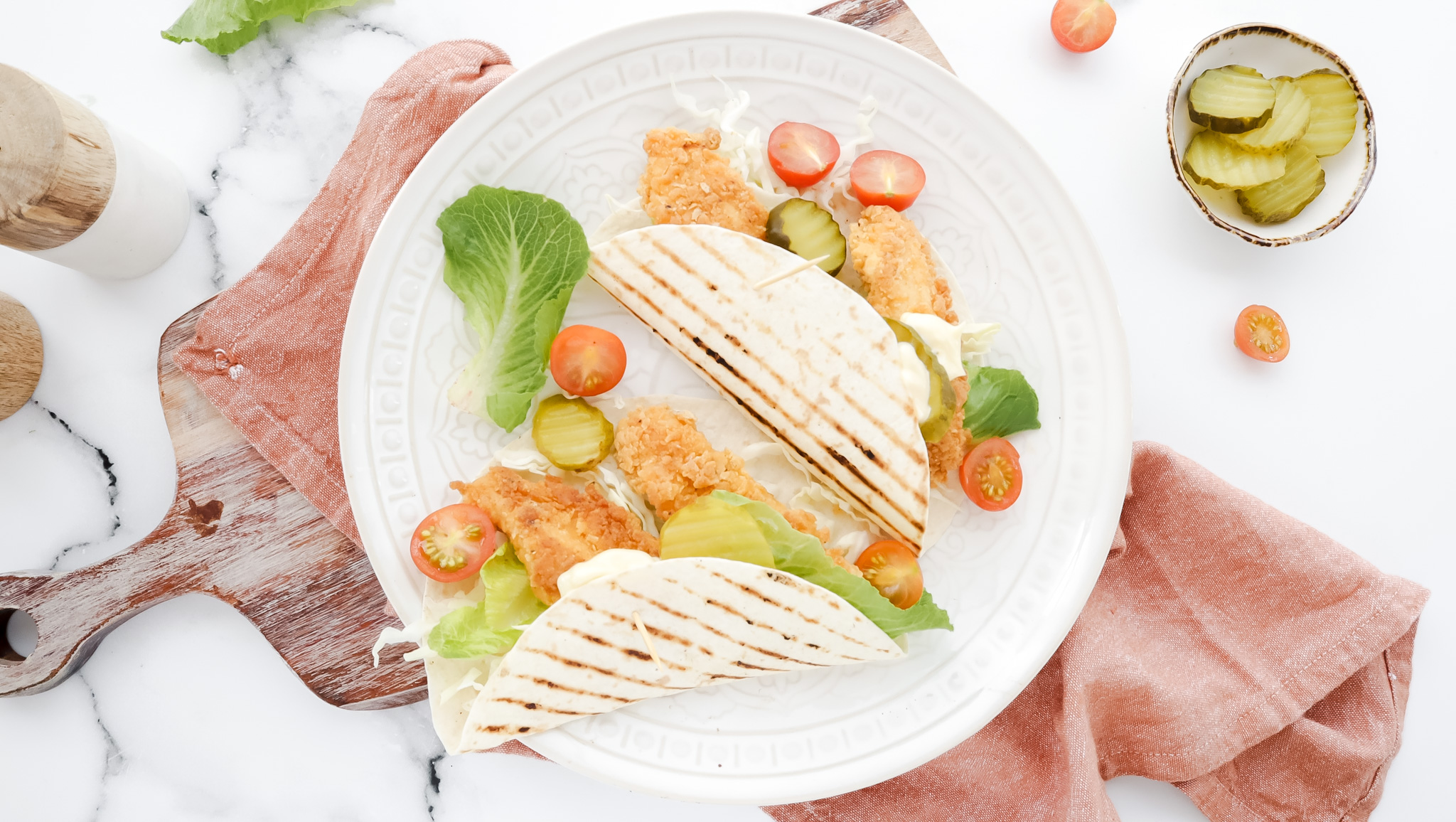 Southern fried chicken & salad tacos with mayo recipe