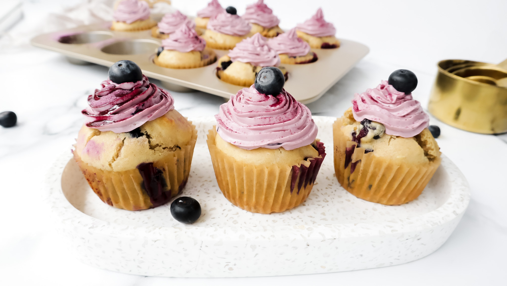 Healthier blueberry & lemon muffins with berry cream cheese icing 6 (1) recipe