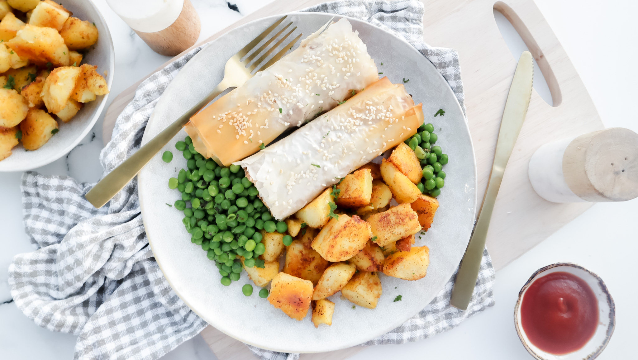 Mince & cheese filo rolls with fried potatoes, peas & tomato sauce meal planning dinner recipes